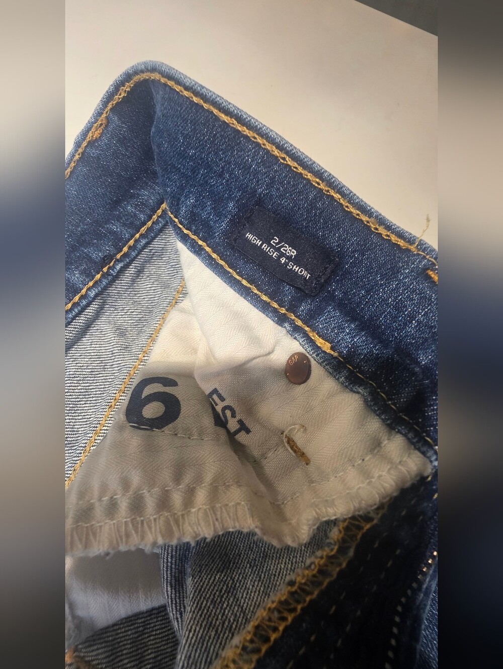 GAP high Rise Shorts Size 2/26 R - Picture 4 of 4